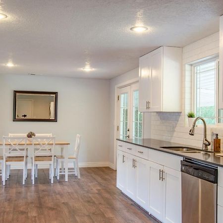 Never Stop Exploring- 3 Bedroom 2 Bath Home Of Duplex, Close To Zion, Bryce, And Brianhead Cedar Stadt Exterior foto